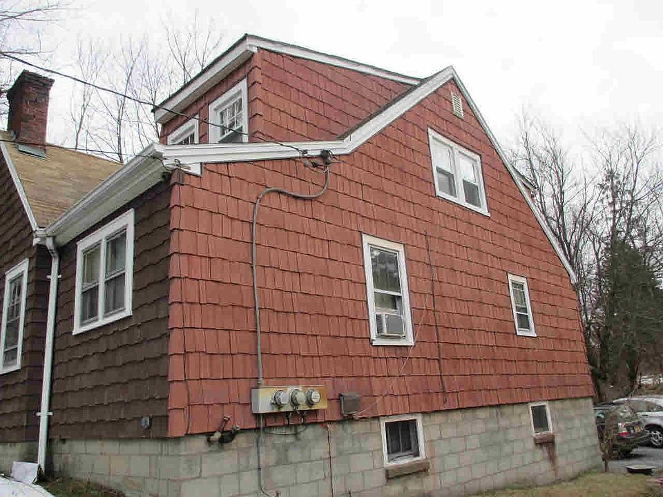 2nd image of 66 W Dorsey Ln
