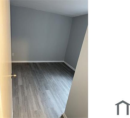 2nd image of 123 N Dupont St