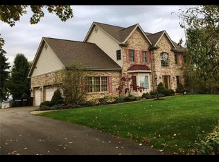 1002 Summer Ridge Ct, Murrysville, PA 15668