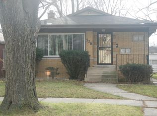 528 E 148th St, Harvey, IL 60426
