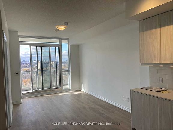 3rd image of 36 Forest Manor Rd #907