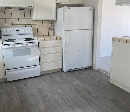 5th image of 29 Balboa St