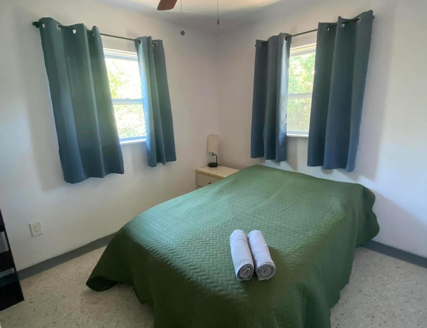 2 bed, 1.0 bath, 648 sqft, $1,750 — Photo 1