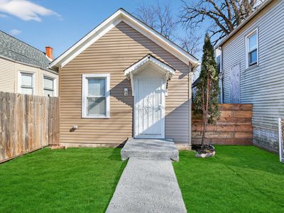 7535 S Saint Lawrence Ave, Chicago, IL, 60619