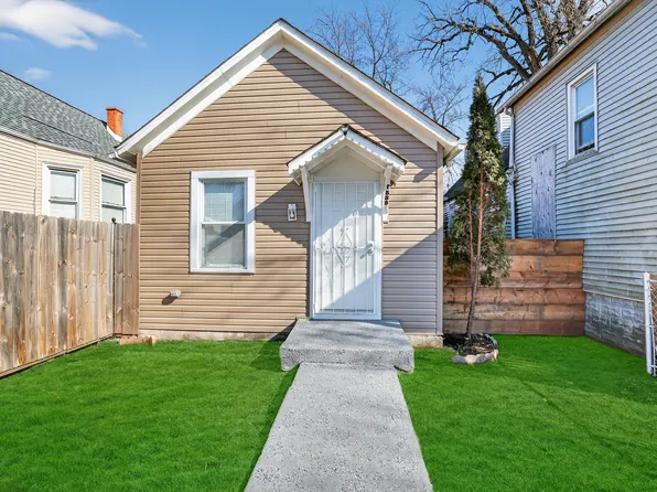 7535 S Saint Lawrence Ave, Chicago, IL 60619