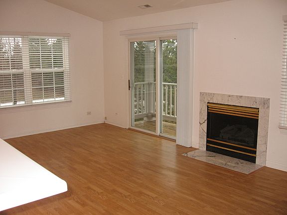 3rd image of 7140 Buchanan Dr