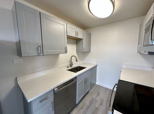 1707 13th Ave APT 7, Seattle, WA 98122
