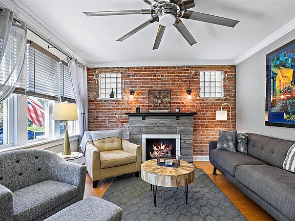 3rd image of 5639 Lisette Ave