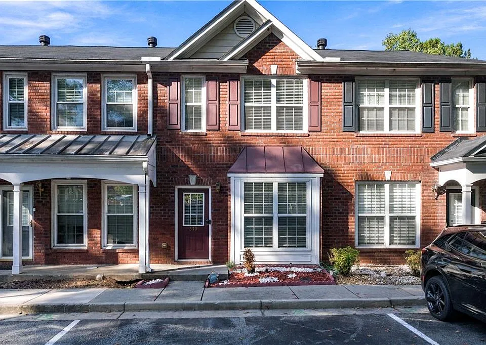 310 Paden Cove Trl