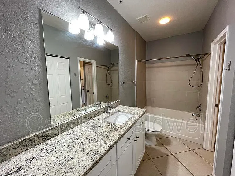 4323 Bayside Village Dr #305 — Photo 8