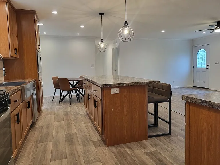 7801 88th Ave #1 — Photo 5