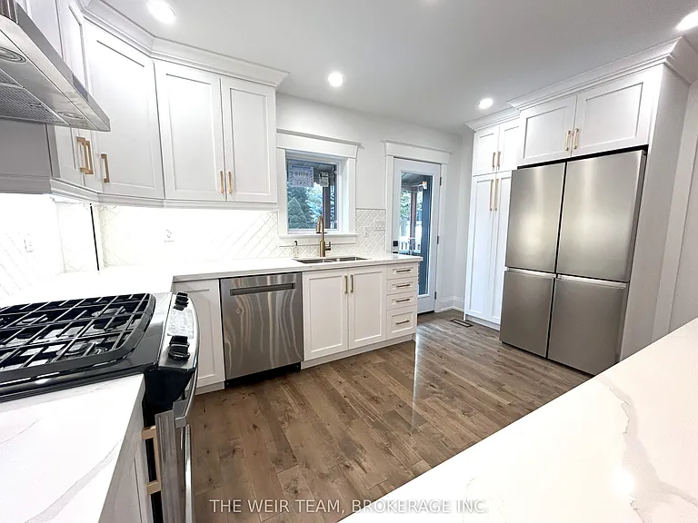 3 Costain Ave — Photo 5
