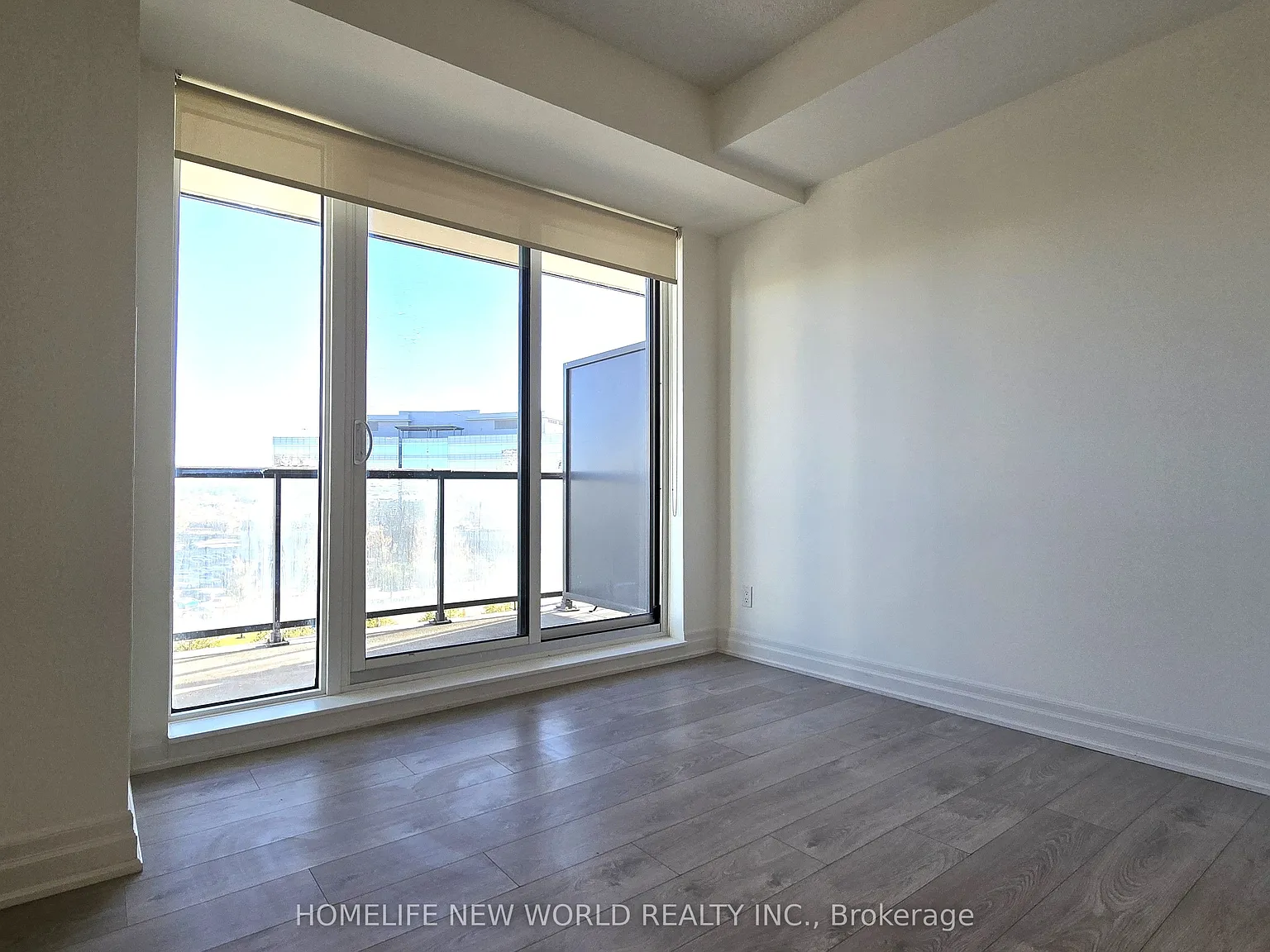 8 Rouge Valley Dr W — Photo 3