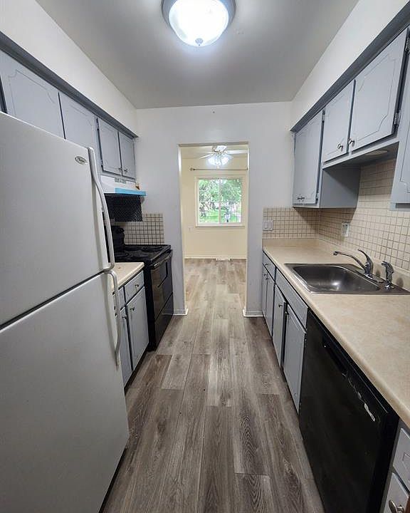 39435 Van Dyke Ave Sterling Heights MI Zillow