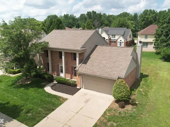 2199 Edgestone Dr, Sterling Heights, MI 48314