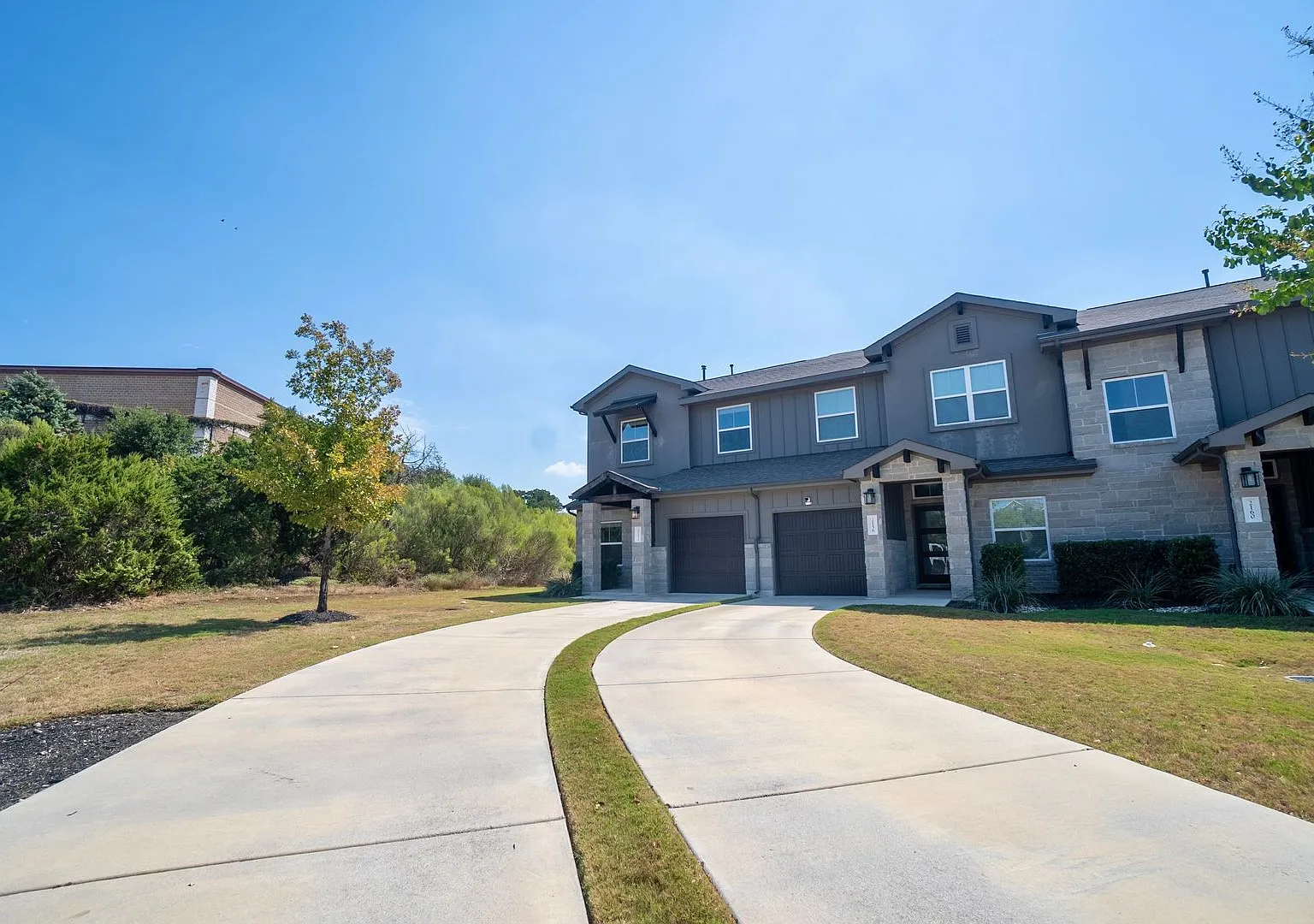3BR/2BA Leander Home with 1-Car Garage & Scenic Views — Photo 1