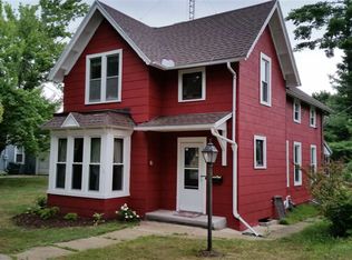 130 Myrtle St, Reedsburg, WI 53959