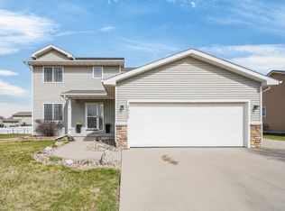 5012 NW 4th St, Ankeny, IA 50023