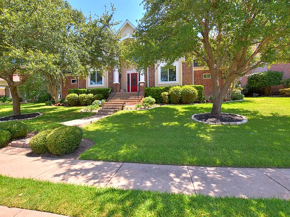 3rd image of 4015 Love Bird Ln