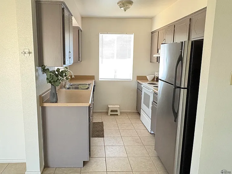 4439 W 16th Pl — Photo 6
