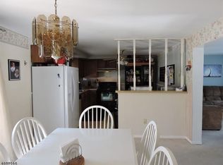 862 Route 517, Glenwood, NJ 07418