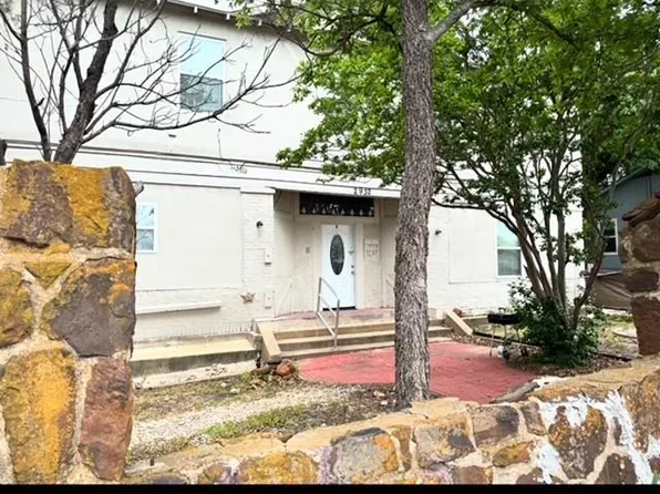 2932 Haynie St, Fort Worth, TX