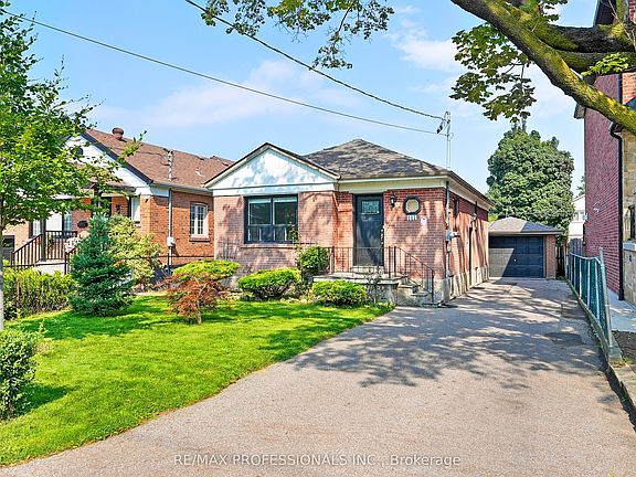 2nd image of 111 Wesley St