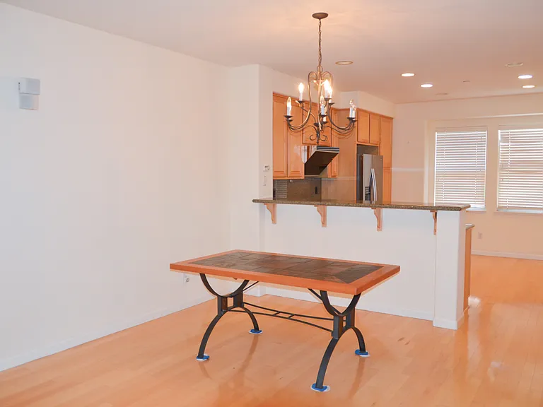 538 Altino Blvd — Photo 6