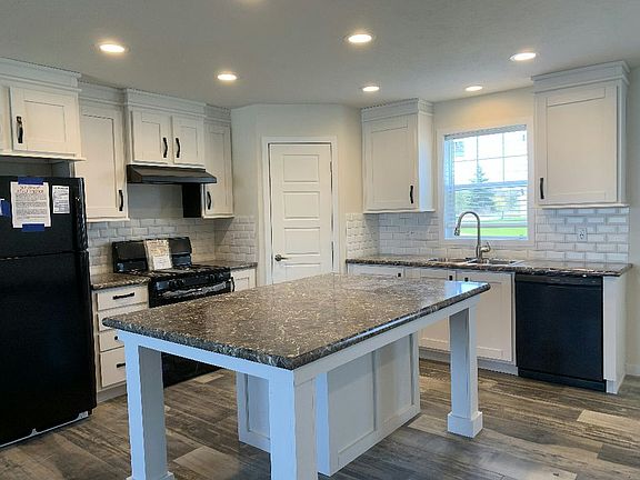 4th image of 7801 88th Ave Lot 318