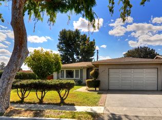190 Orangewood Ln, Tustin, CA 92780