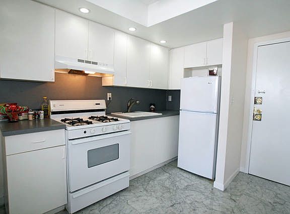 4th image of 710 Washington Ave Ste 5