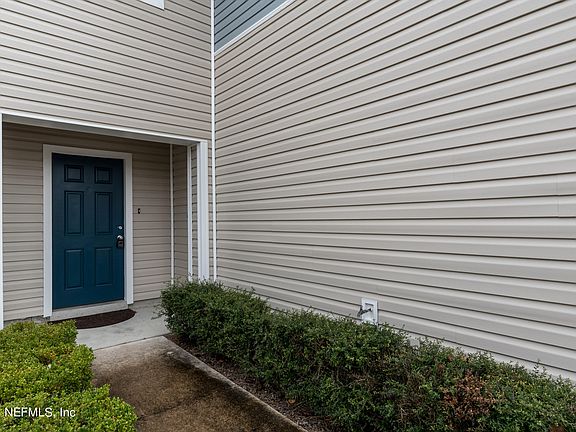 4th image of 1671 BISCAYNE BAY Circle