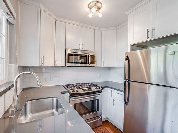 2nd image of 169 Alma St