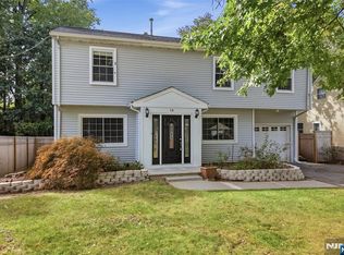 54 Haven Avenue, Bergenfield, NJ 07621