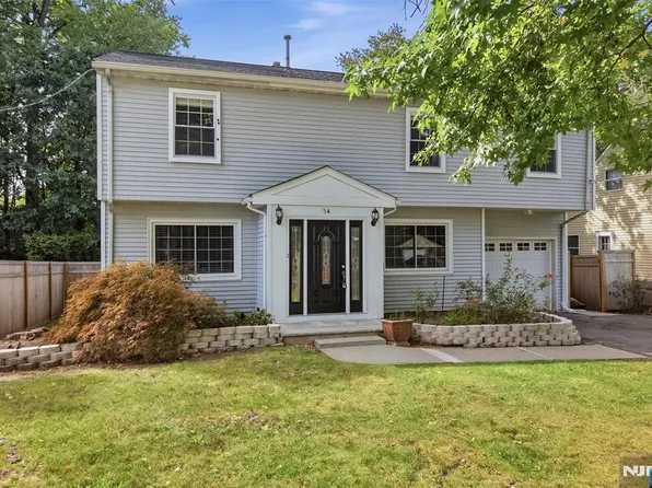 54 Haven Avenue, Bergenfield, NJ 07621