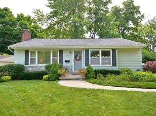 156 Orchard Ln, Westerville, OH 43081