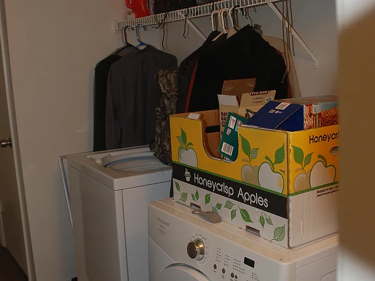 2116 N Wind Dr SW — Photo 12