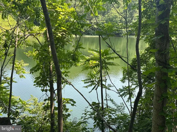 20408 Shore Harbour Dr #5-C, Germantown, MD 20874