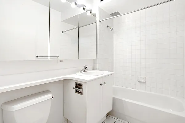 Rented by Compass | media 10