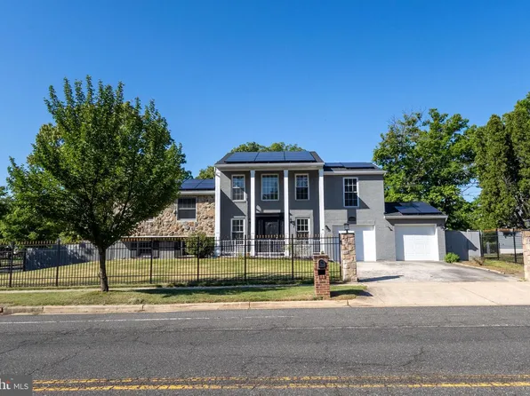 12111 Windbrook Dr, Clinton, MD 20735
