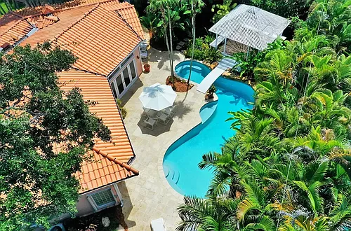 7924 SW 50th Ct Photo 1