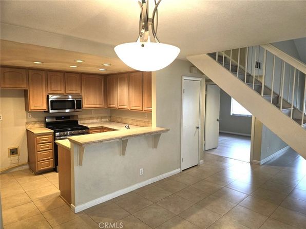 339 Deerfield Ave