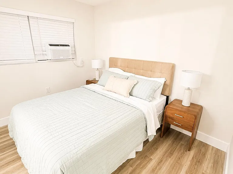 13368 1st St E #2 — Photo 9