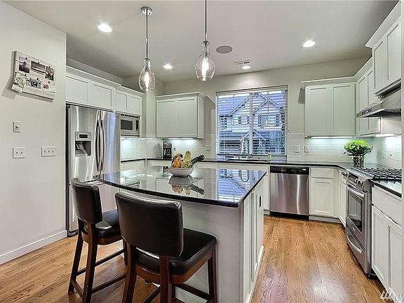 5th image of 34407 SE Nye St