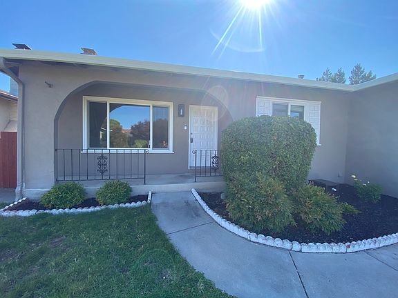 2nd image of 7072 York Dr
