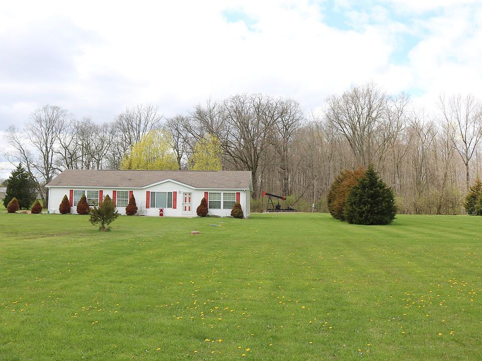 1st image of 4240 Township Road 144