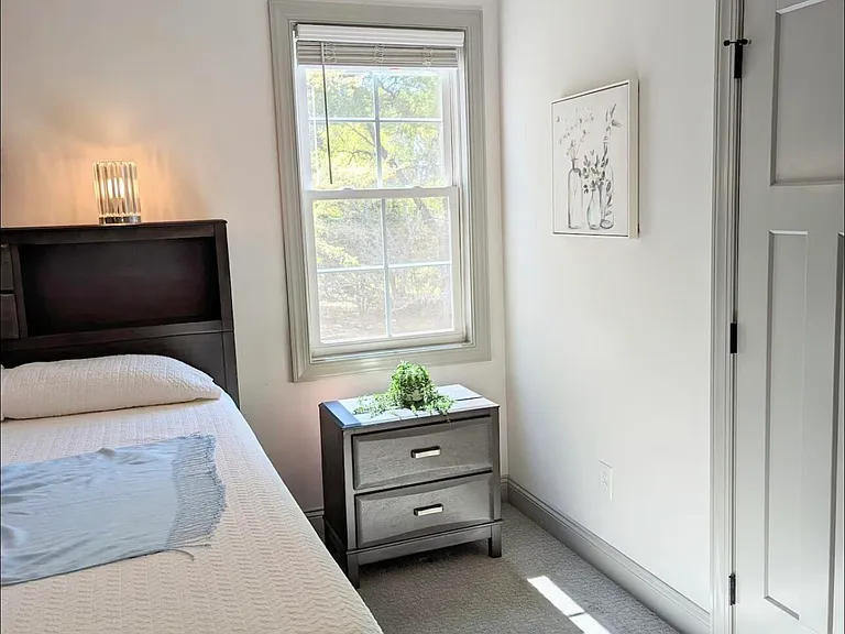 360 W Maine Ave — Photo 13