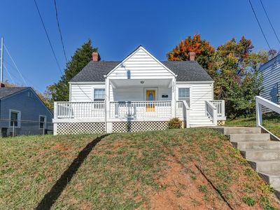 2021 Rose Ln, Lynchburg, VA, 24501