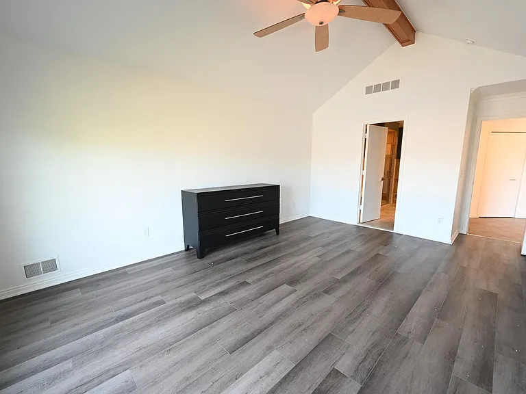 28777 Berwick Ct — Photo 21