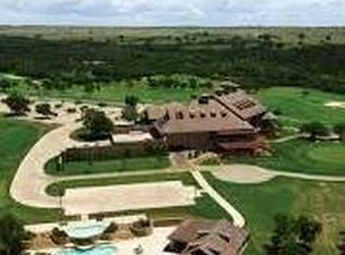 7340 Saint Augustines Dr, Cleburne, TX 76033